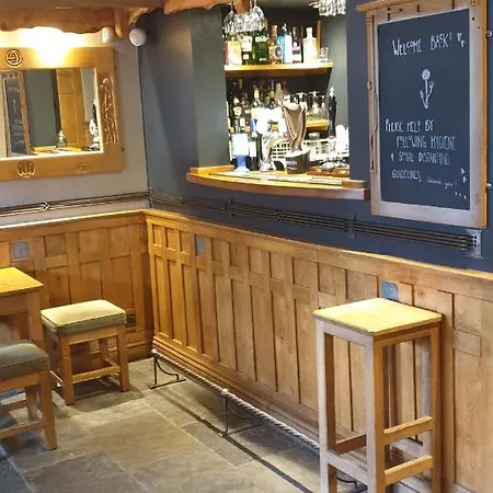 The Three Tuns Отель