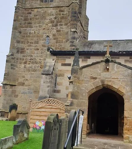 The Three Tuns Hotel *